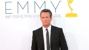 FILE PHOTO: Actor Matthew Perry arrives at the 64th Primetime Emmy Awards in Los Angeles September 23, 2012. REUTERS/Mario Anzuoni (UNITED STATES Tags: ENTERTAINMENT) (EMMYS-ARRIVALS)/File Photo/Mario Anzuoni