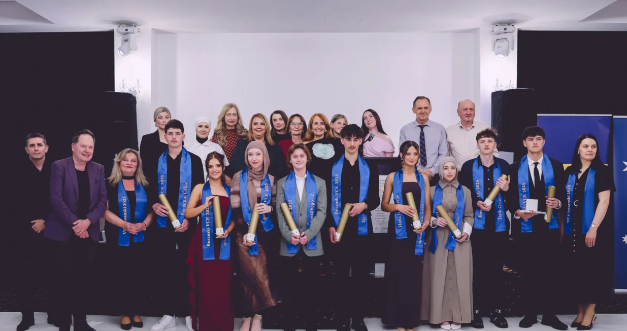 Matursko veče 20. generacije maturanata VCE Bosnian (Bosanska &scaron;kola Viktorija) u Melbourneu/Bosanska &scaron;kola U Viktoriji