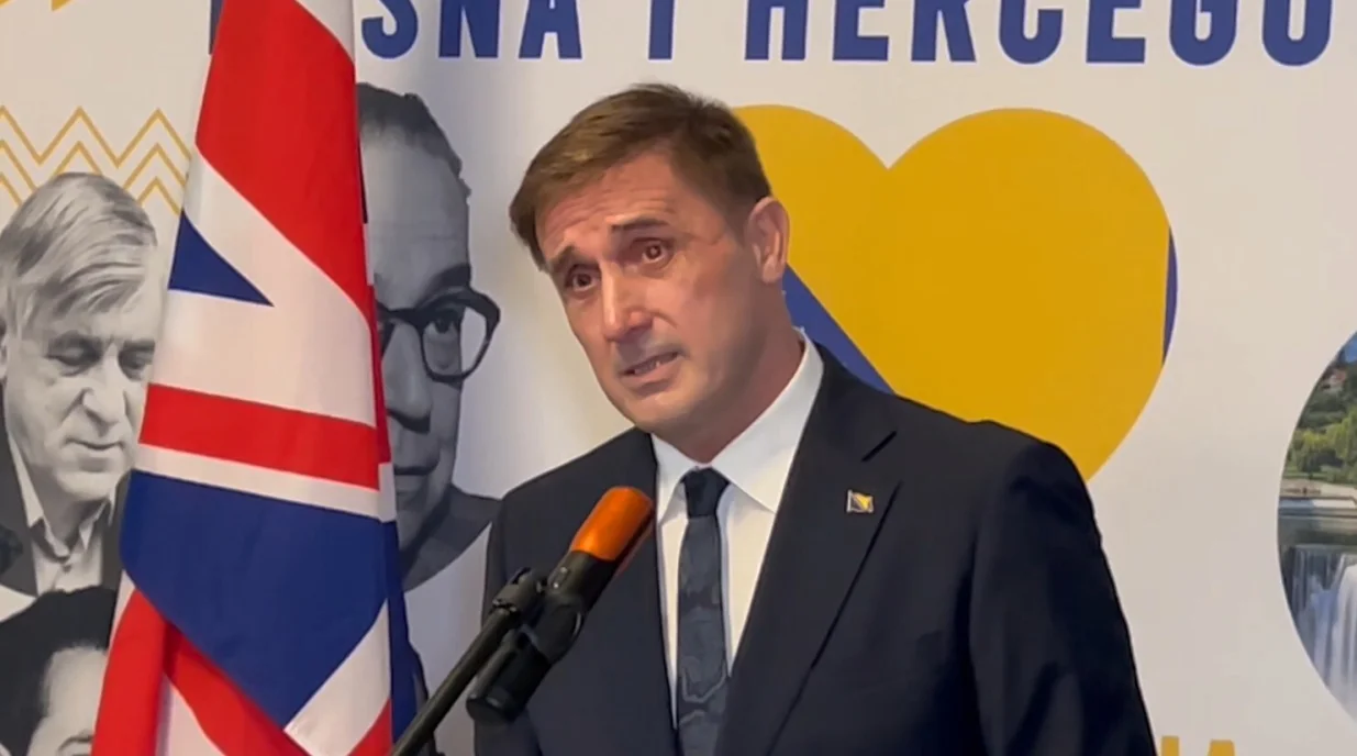 Anes Cerić; Dan državnosti BiH obilježen je u Domu parlamenta Ujedinjenog Kraljevstva na svečanom prijemu//