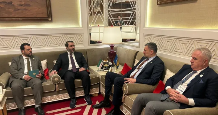 Ministar vanjskih poslova Bosne i Hercegovine Elmedin Konaković sastao se u nedjelju u Dohi s ministrom vanjskih poslova Sirije Asaadom Hassanom al Shaibanijem//