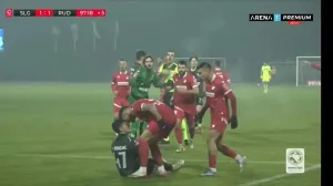 Sukob igrača Sloge i Rudara/Foto: 