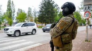 MUP RS, SAJ, specijalci čuvaju Milorada Dodika, specijalci ispred Univerziteta u Istočnom Sarajevu/Damir Deljo