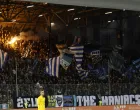 Manijaci na istočnoj tribini stadiona Grbavica/Foto: 