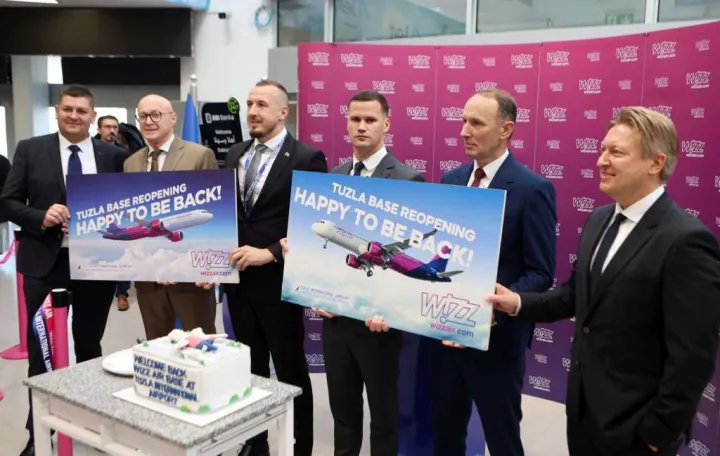 WIzz Air Tuzla povratak - ponovna uspostava baze /Fena/