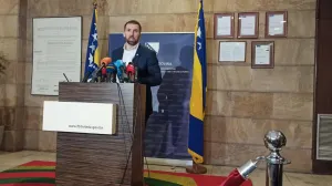 Adnan Delić, Federalni ministar za rad i socijalnu politiku/Amela Lončarić