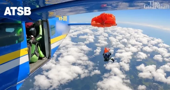 Padobran, sportski avion, preživio/Prtsc