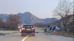 Uništeno vozilo/Društvene mreže//