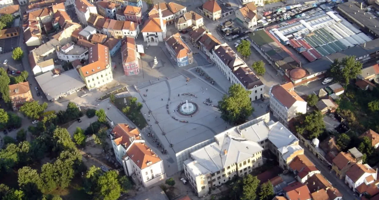 Antifa&scaron;isti zemalja regiona poručuju da slobodarska Tuzla zove/Grad.tuzla.ba