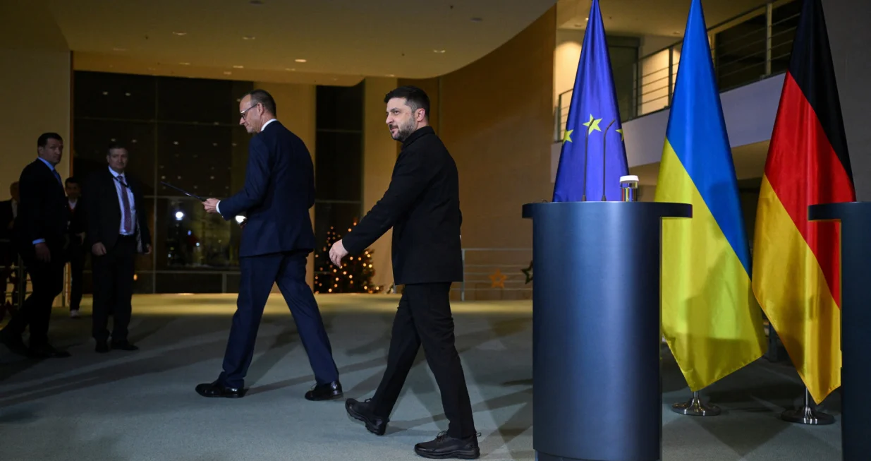 German Chancellor Friedrich Merz and Ukrainian President Volodymyr Zelenskiy attend a press conference, at the Chancellery in Berlin, Germany December 15, 2025. REUTERS/Annegret Hilse/Annegret Hilse