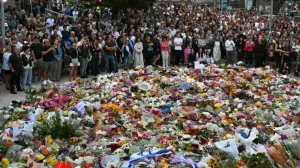 Stanovnici Sidneja odaju počast ubijenima/X/