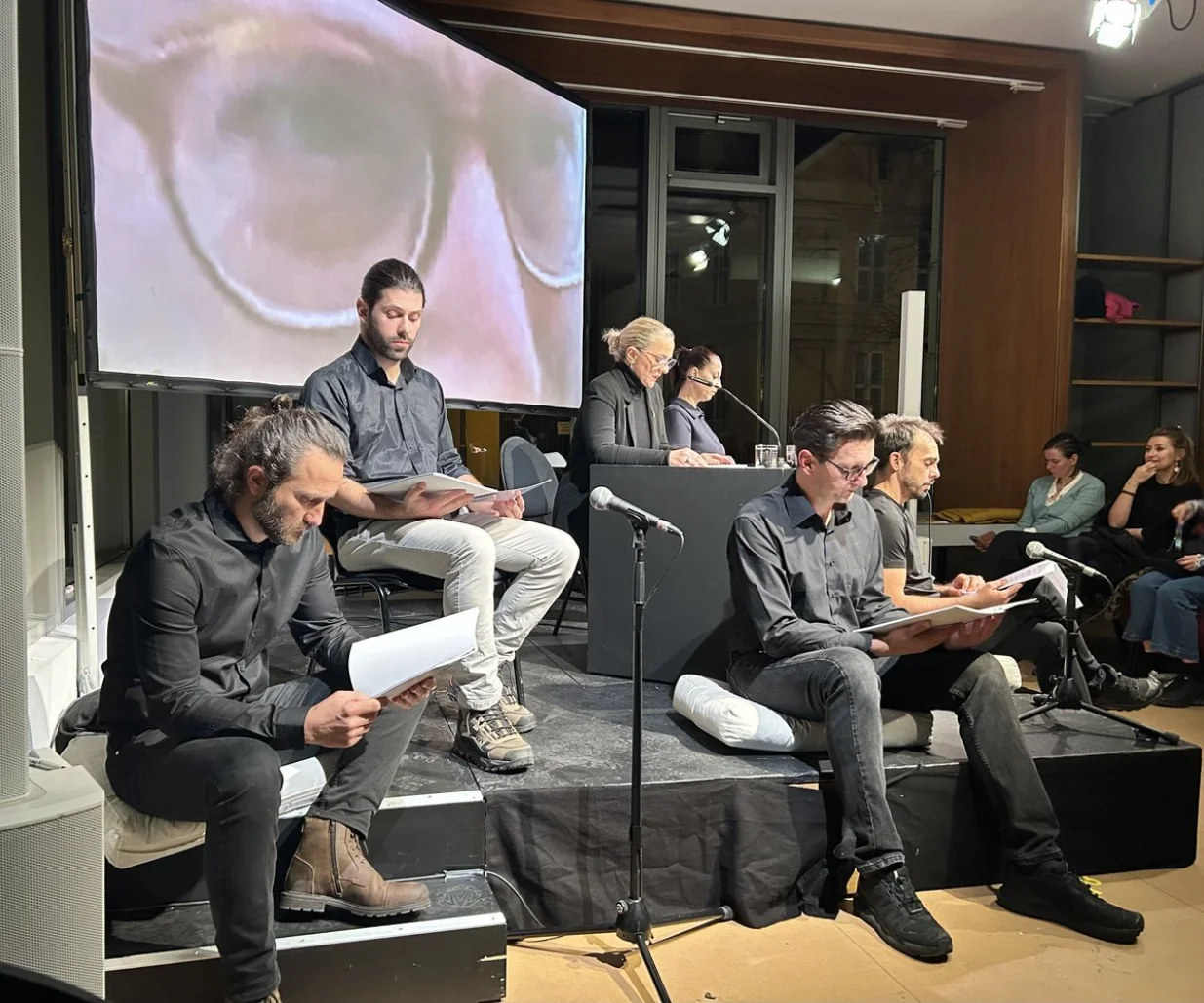 Don't dream dreams SARTR/