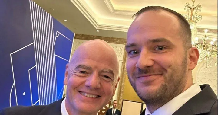 Vico Zeljković i Gianni Infantino (FOTO: Facebook)/Foto: 