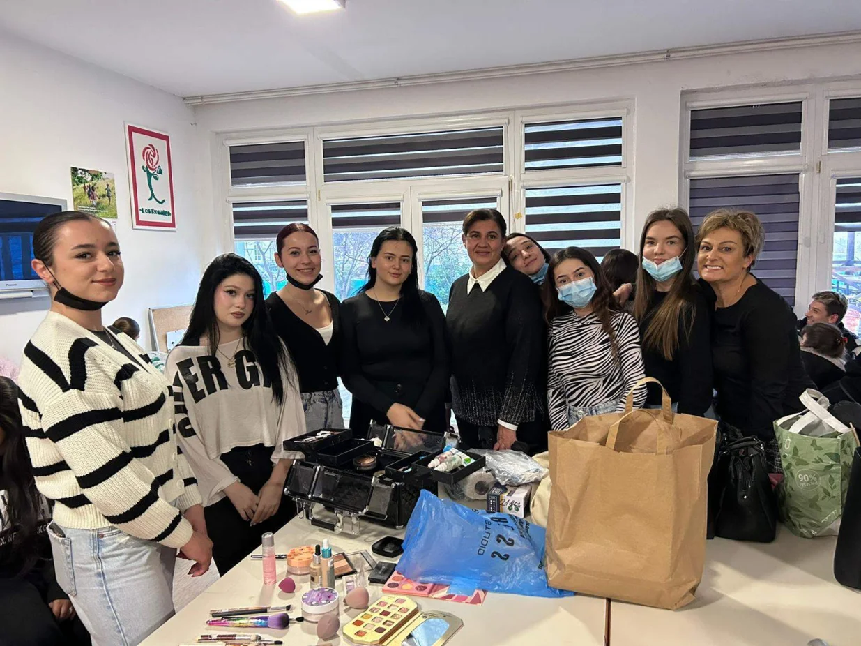 Radost na licima korisnika/