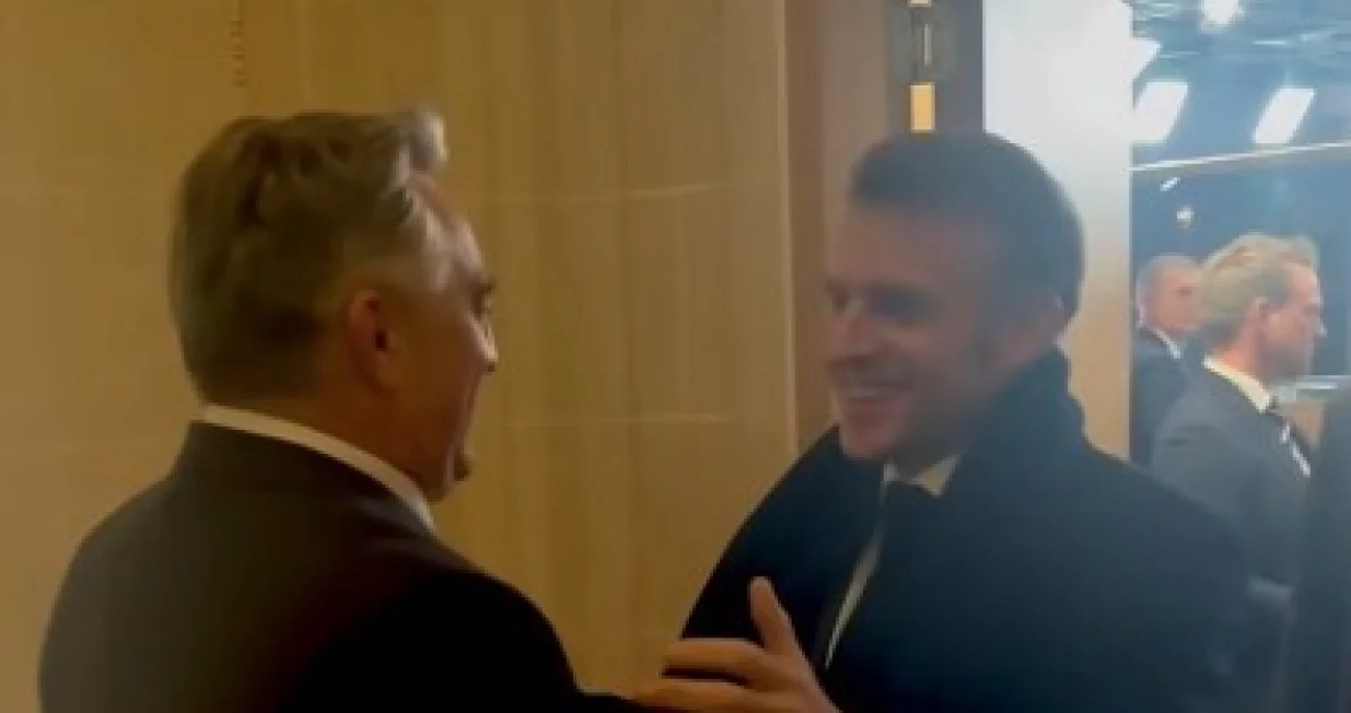 Željko Kom&scaron;ić i Emmanuel Macron, Brisel, susret/Prtsc