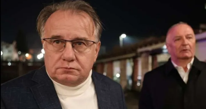 nermin nik&scaron;ić i zukan helez/Fena