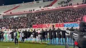 Fudbaleri Zrinjskog uz Ultrase/Foto: 