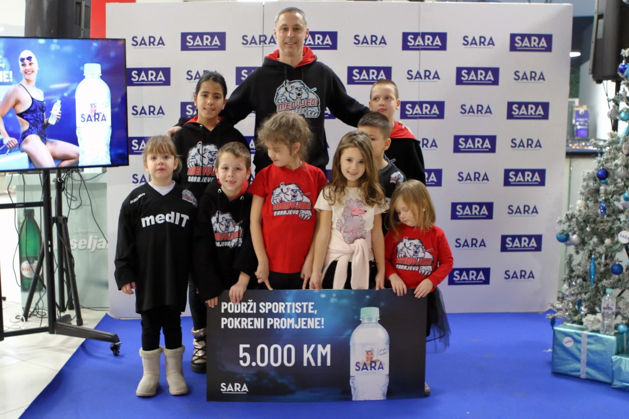 SARA voda donacijom podržala sportske projekte koji stvaraju pozitivne promjene u BiH10.000 KM za inicijative koje kroz sport povezuju djecu, mlade i zajednicu/Pecanac Zlatan Zlajs
