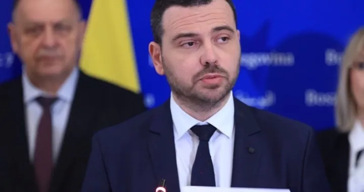 Magazinović: /Screenshot/