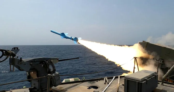 FILE PHOTO: An Iranian missile is launched during a military exercise in an undisclosed location in Iran, August 20, 2025. Iranian Army/WANA (West Asia News Agency)/Handout via REUTERS ATTENTION EDITORS - THIS PICTURE WAS PROVIDED BY A THIRD PARTY./File Photo/Iranian Army/wana (west Asia New