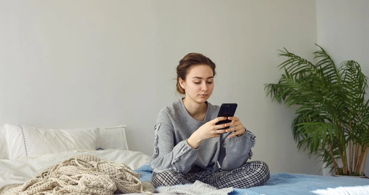 Kori&scaron;tenje mobitela nakon buđenja//