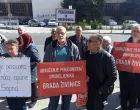 Protest penzionera ispred zgrade Vlade FBiH, penzioneri/Senad Gubelić/