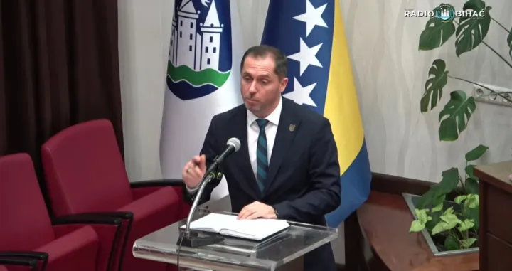 Gradonalelnik Sedić, grad imao koristi od taksi kladionicama/