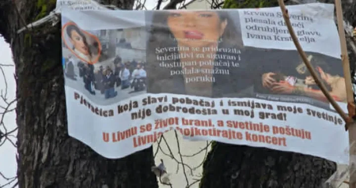 Osvanuli plakati po gradu/Livno Online