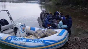 Čamac su presreli pripadnici JGP Zvornik/GPBiH/