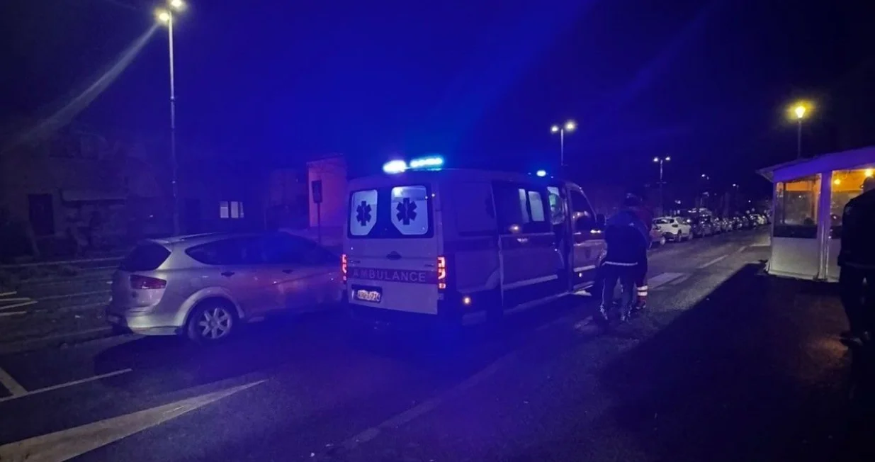 Saobraćajna nesreća, povrijeđen pje&scaron;ak - 14 godi&scaron;nji dječak, Tuzla, Hitna pomoć, rotacije/Avaz.ba