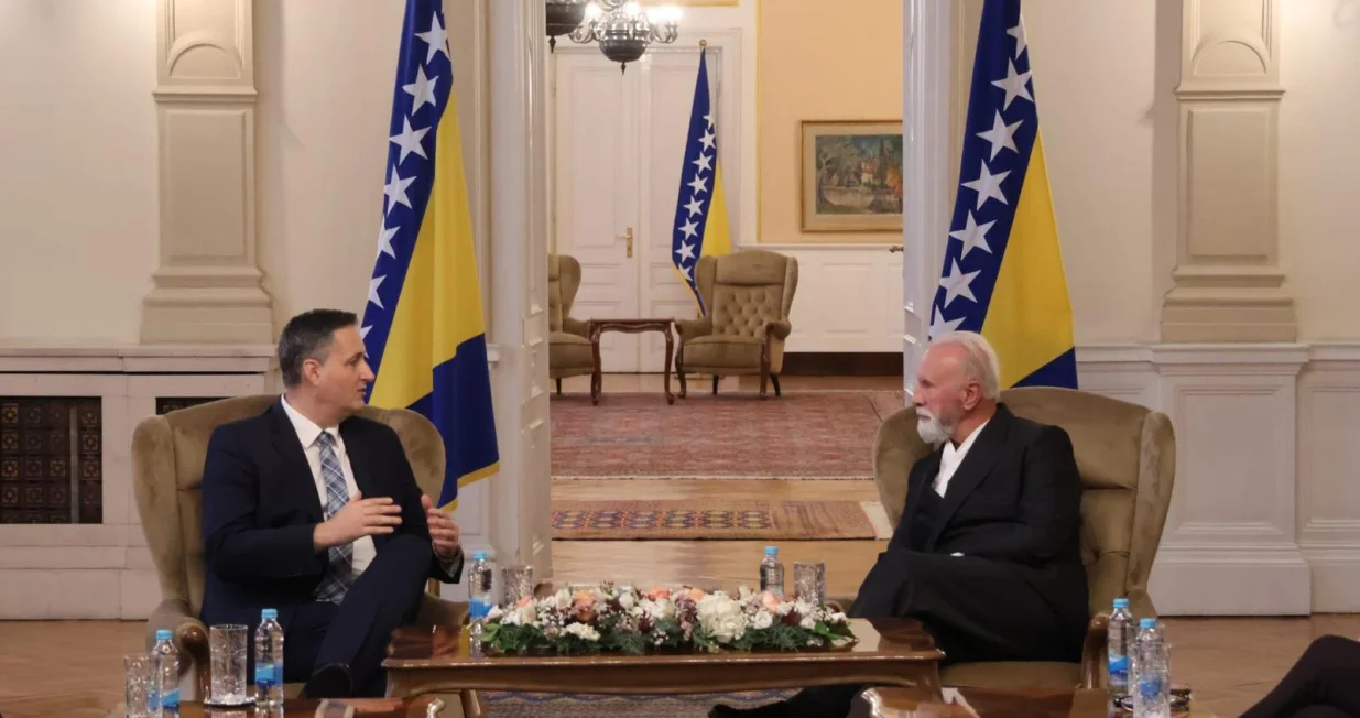 Denis Bećirović i Dino Merlin, prijem u Predsjedni&scaron;tvu BiH/