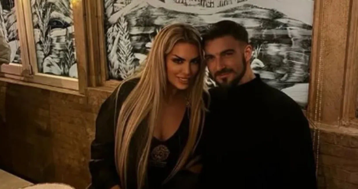 Ava Karabatić i njen 'dečko'/Instagram