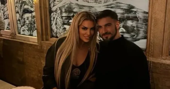 Ava Karabatić i njen 'dečko'/Instagram