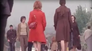 Jugoslavija, žene, šetnja/Prtsc