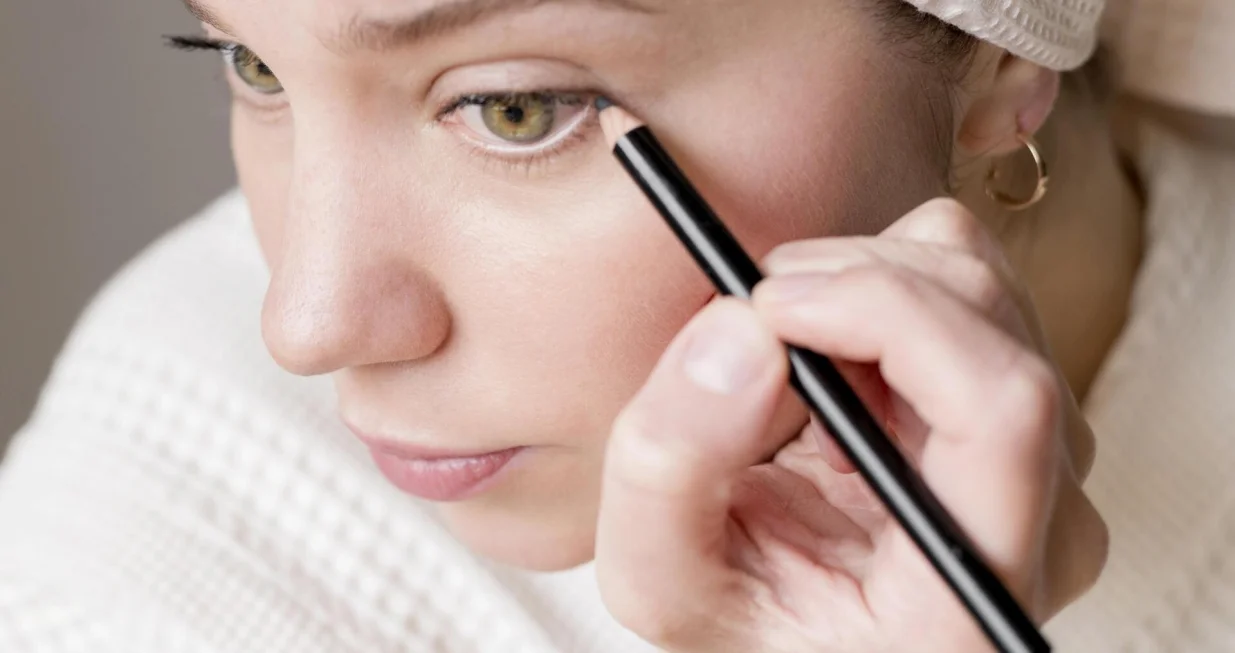 Za besprijekoran izgled/Free Pik