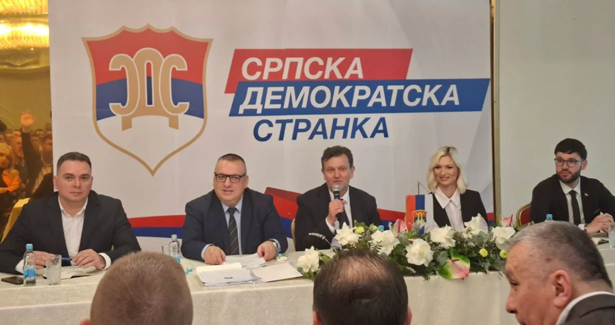 SDS, Skup&scaron;tina stranke, izabran novi predsjednik Branko Blanu&scaron;a/Nezavisne
