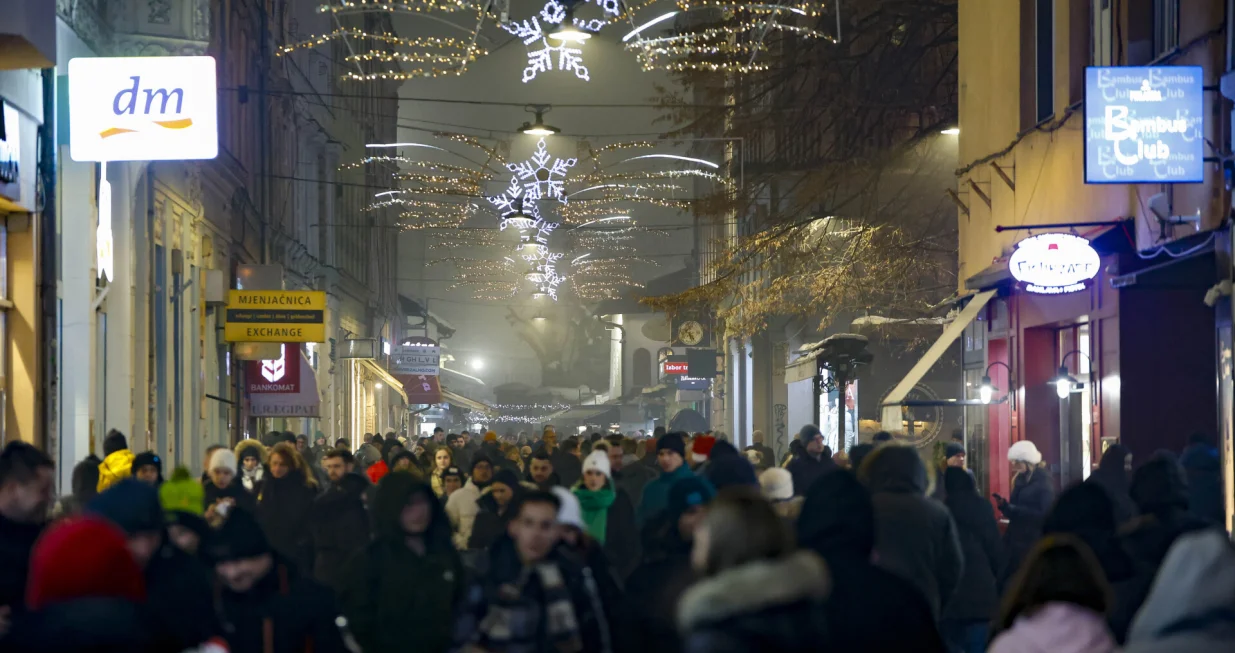 Gužva uoči Nove godine 2024-2025/Damir Deljo