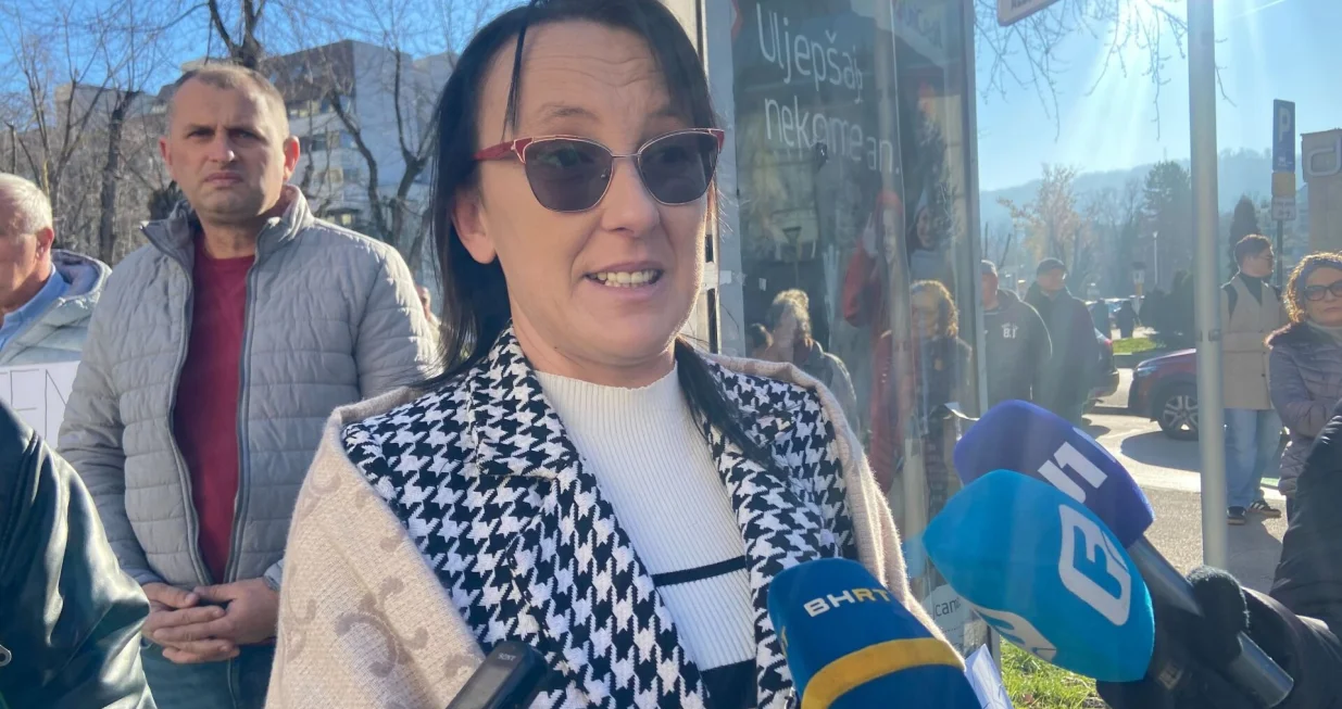 Majka ajle Nuhanović, senada Nuhanović/Tuzlanski.ba