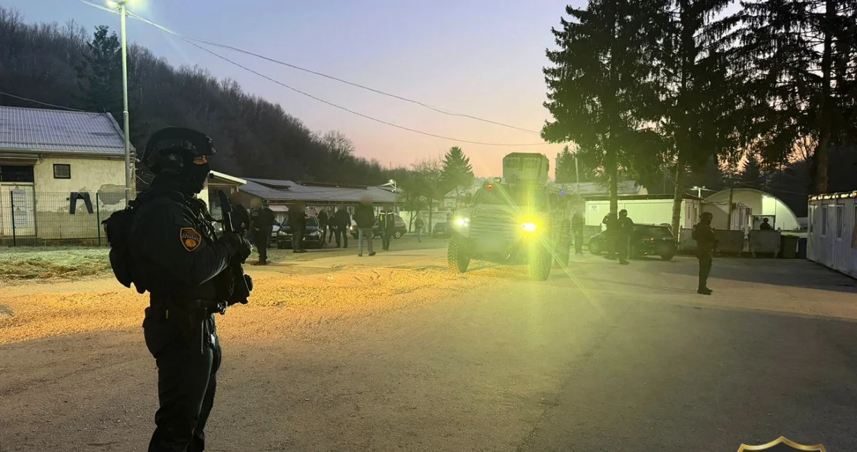 Akcija obruč, akcija FUP-a, migrantski centar blažuj/Fup