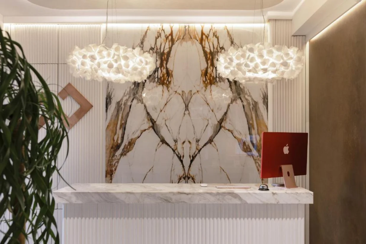 Hotel Apeiro City Avantgarde Sarajevo//