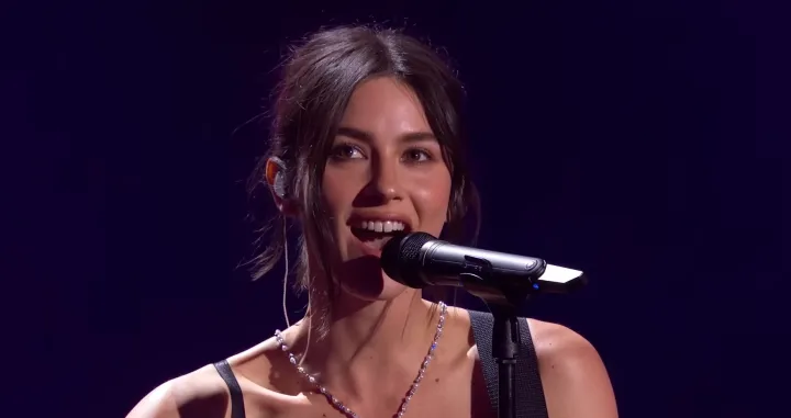 Gracie Abrams/Screenshot