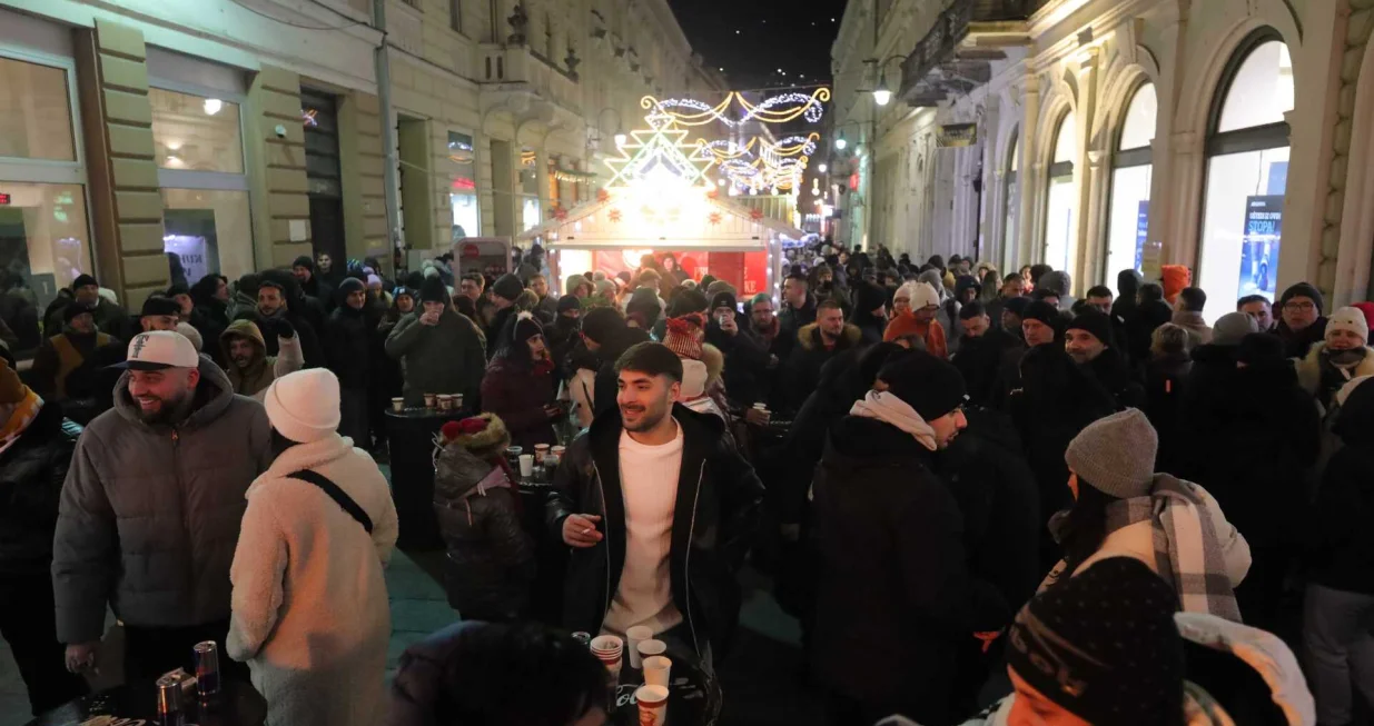 Sarajevo u novogodi&scaron;njoj noći/Senad Gubelić