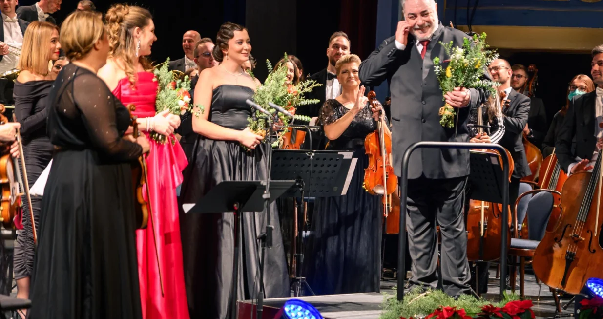 Novogodi&scaron;nji koncert Sarajevska filharmonija/Nidal Đipa