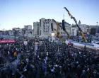 Pola miliona ljudi na ulicama/Anadolija/