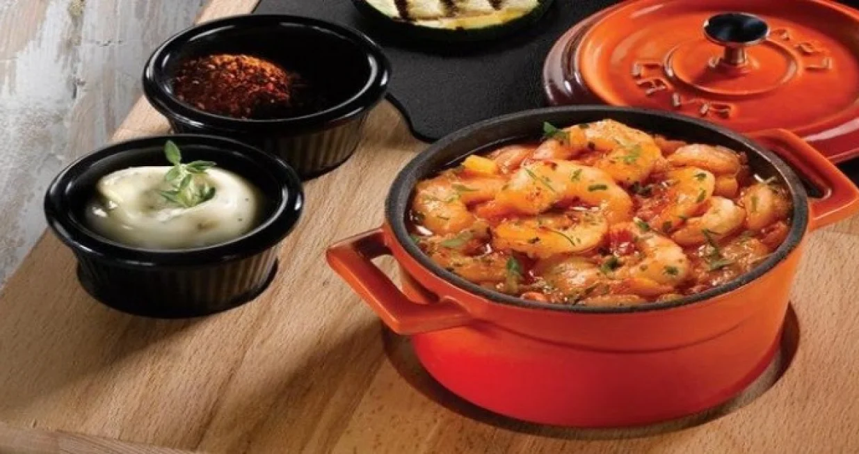 POSUĐE od emajliranog lijevanog željeza/