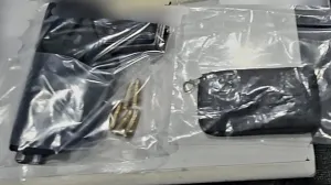 Oduzeti droga i oružje/MUP HNK/