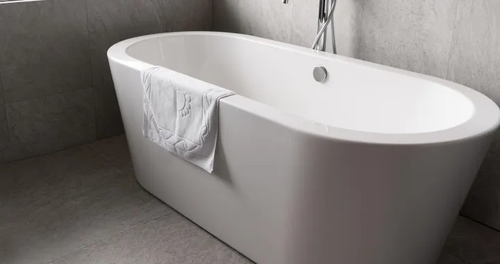 Skinite mrlje sa stare kade lako i brzo/Free Pik