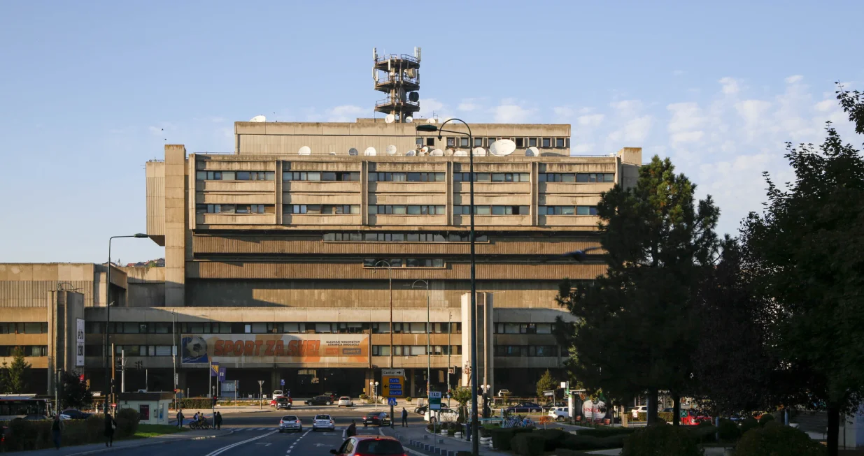 Sivi dom/Damir Deljo