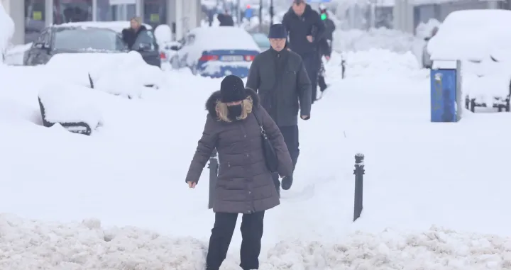 Snjeg či&scaron;ćenje kolaps/Senad Gubelić