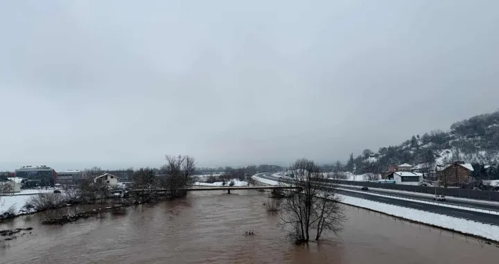 Rajlovac, poplave, rijeka Bosna/Oslobođenje