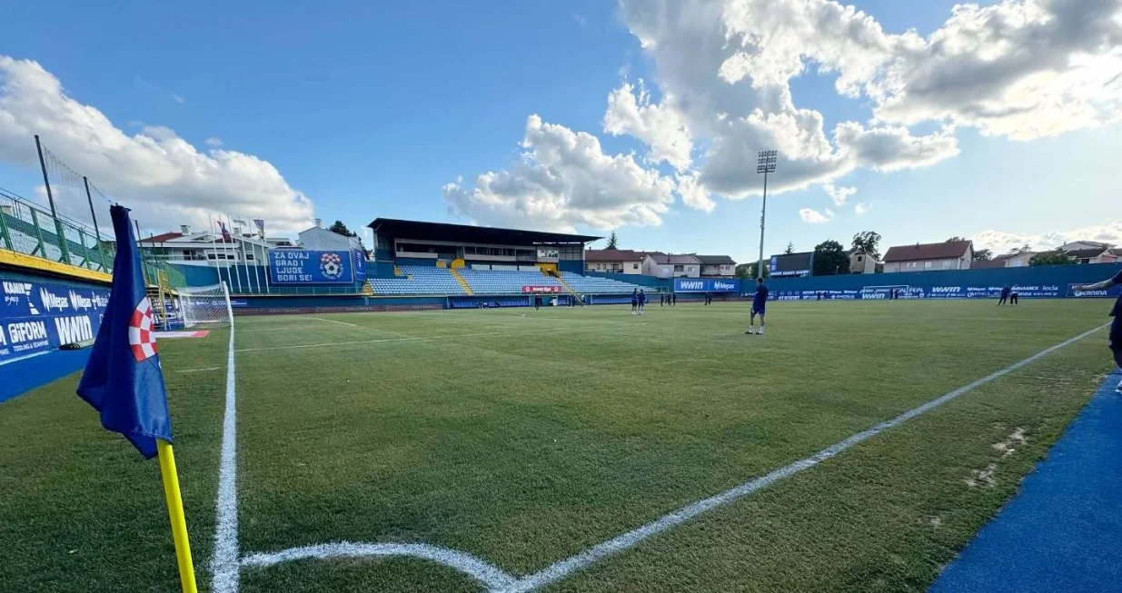 Stadion Pecara/Foto: 